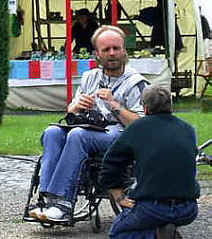 . . . ich und der Rollstuhl . . . im Sommer 2008 . . .